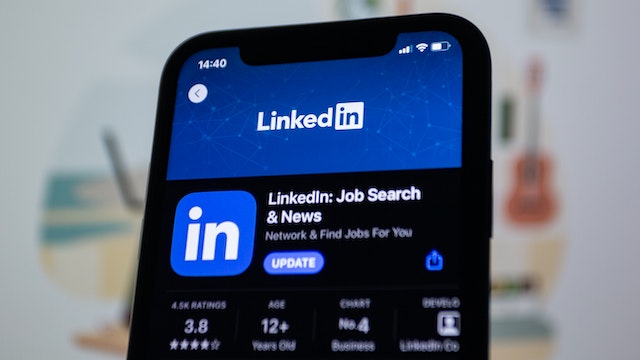 O Linkedin é uma boa ferramenta para novos negócios e quando falamos em marketing de autoridade, podemos falar de Linekdin